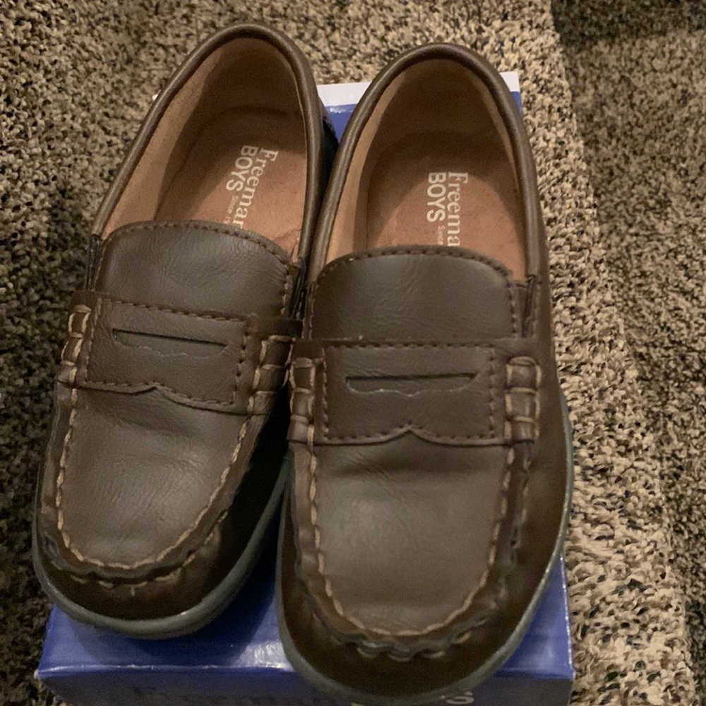 Freeman BOYS shoes